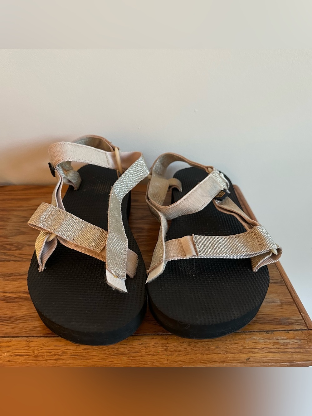 Women’s Teva Midform